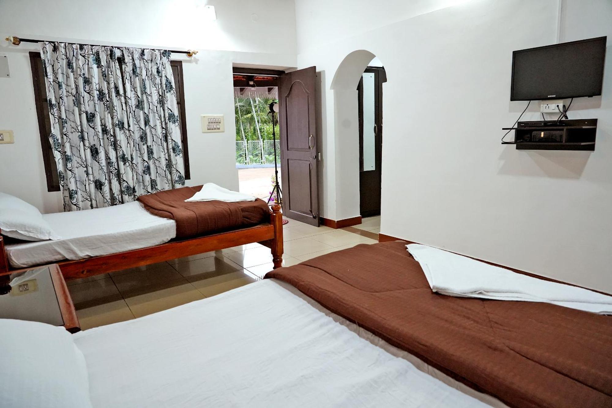 Jungle Greens - Water Activities, 150y Estate, Food * Chikmagalur