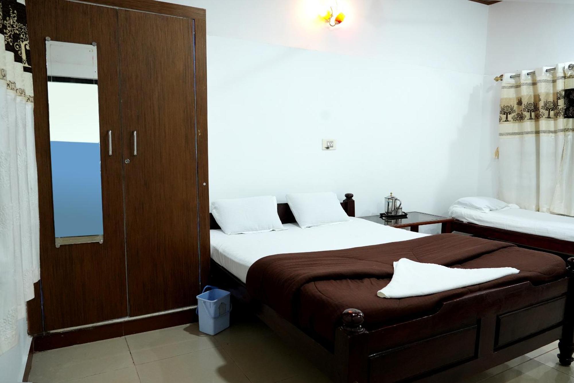 Homestay Jungle Greens - Water Activities, 150y Estate, Food